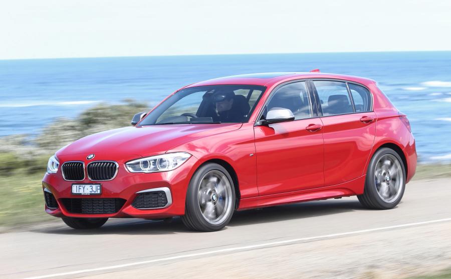  BMW M140i 5-Door 2016 года  (AU) (фото 8 из 21)